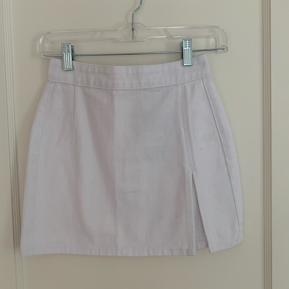 Lioness white denim skirt with slit